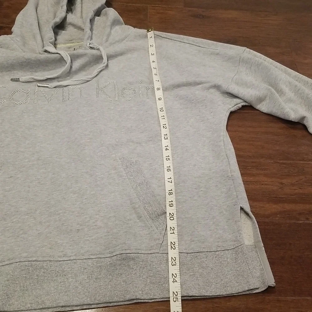 Calvin Klein Light Grey Pullover Hoodie Size XL - Picture 8 of 10